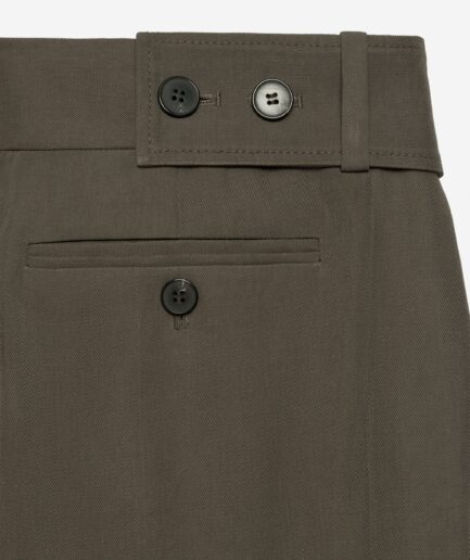 short PLIE - THE ITEM